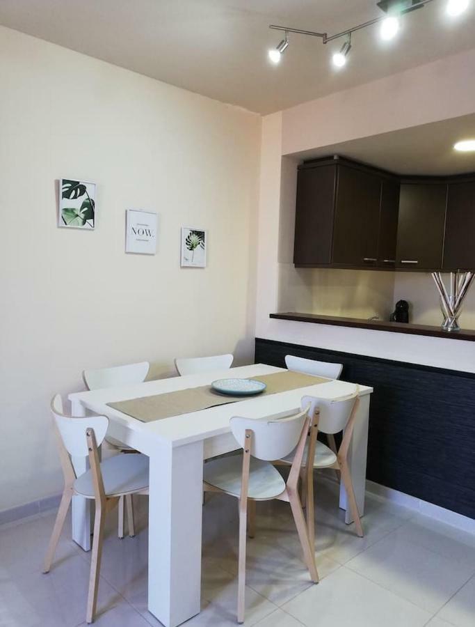 Residencial Delta Garden'S Διαμέρισμα Sant Jaume d'Enveja Εξωτερικό φωτογραφία